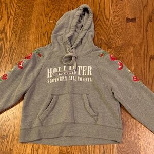 Hollister Rose Embroidered Gray Sweatshirt